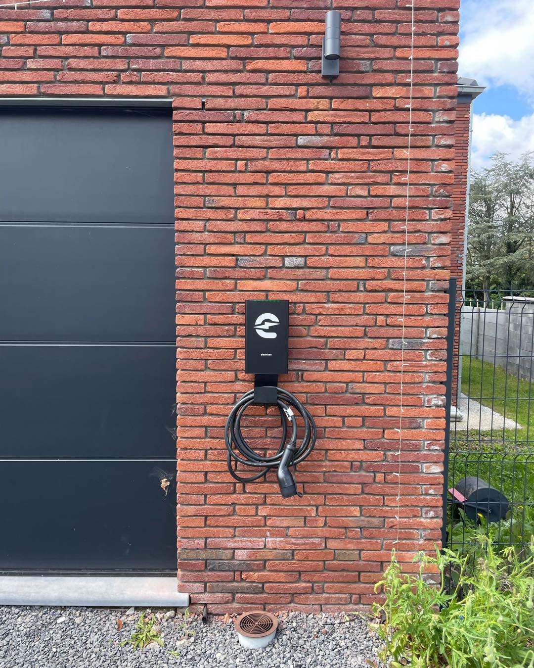 Borne de charge